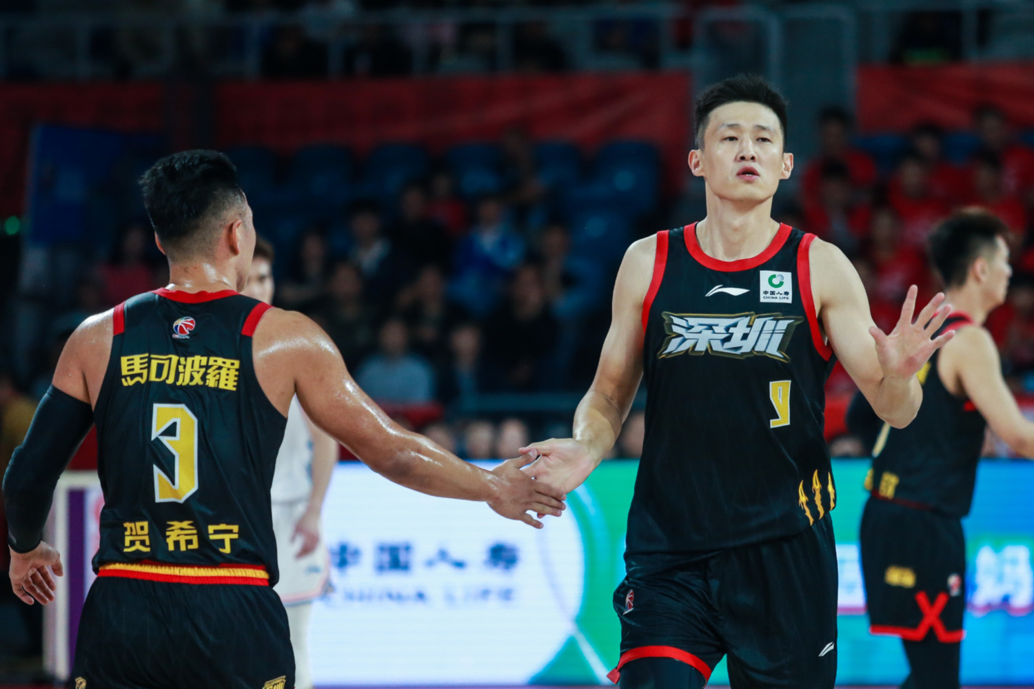 包含深圳男篮发布备战花絮,国际比赛日单刀错失,葡超任务艰巨,阵容厚度经受考验的词条 包含深圳男篮发布备战花絮,国际比赛日单刀错失,葡超任务艰巨,阵容厚度经受考验的词条